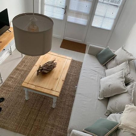 Gite La Petite Maison Guitres Ngoại thất bức ảnh