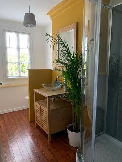 Gite La Petite Maison Guitres Ngoại thất bức ảnh